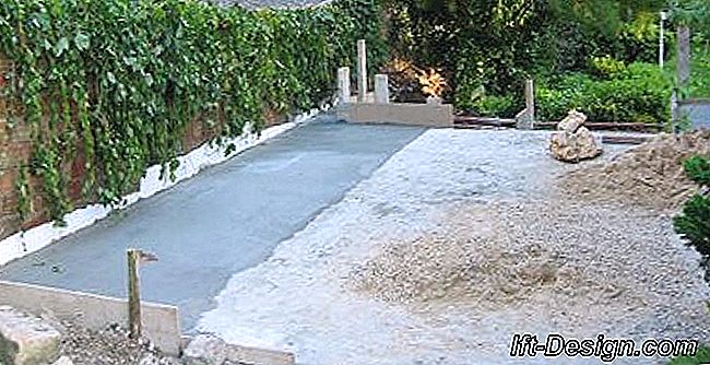 Un massetto di cemento grezzo per la terrazza