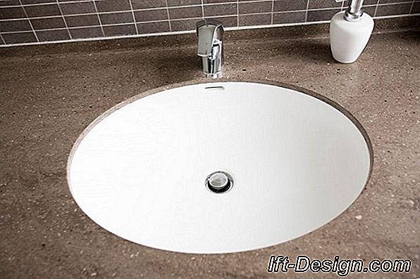 Hvor højt er det at vaske vask og håndvask på badeværelset?