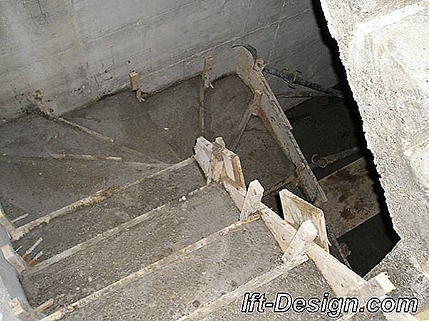 Ulaz i stepenice u podrumu