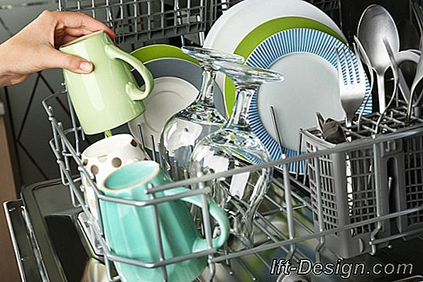 Lavaggio a mano: 5 consigli pratici per scegliere il bucato e lavare i panni