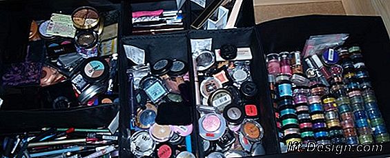 Hoe je make-up te organiseren?