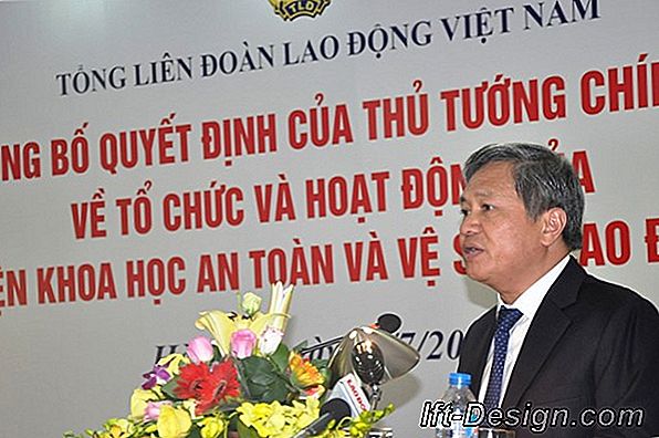 Để đưa vào cảnh những bức ảnh của mình về ngày lễ