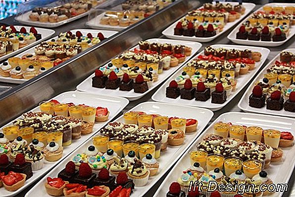 Một bữa tiệc buffet thực tế và trang trí cho nhà bếp